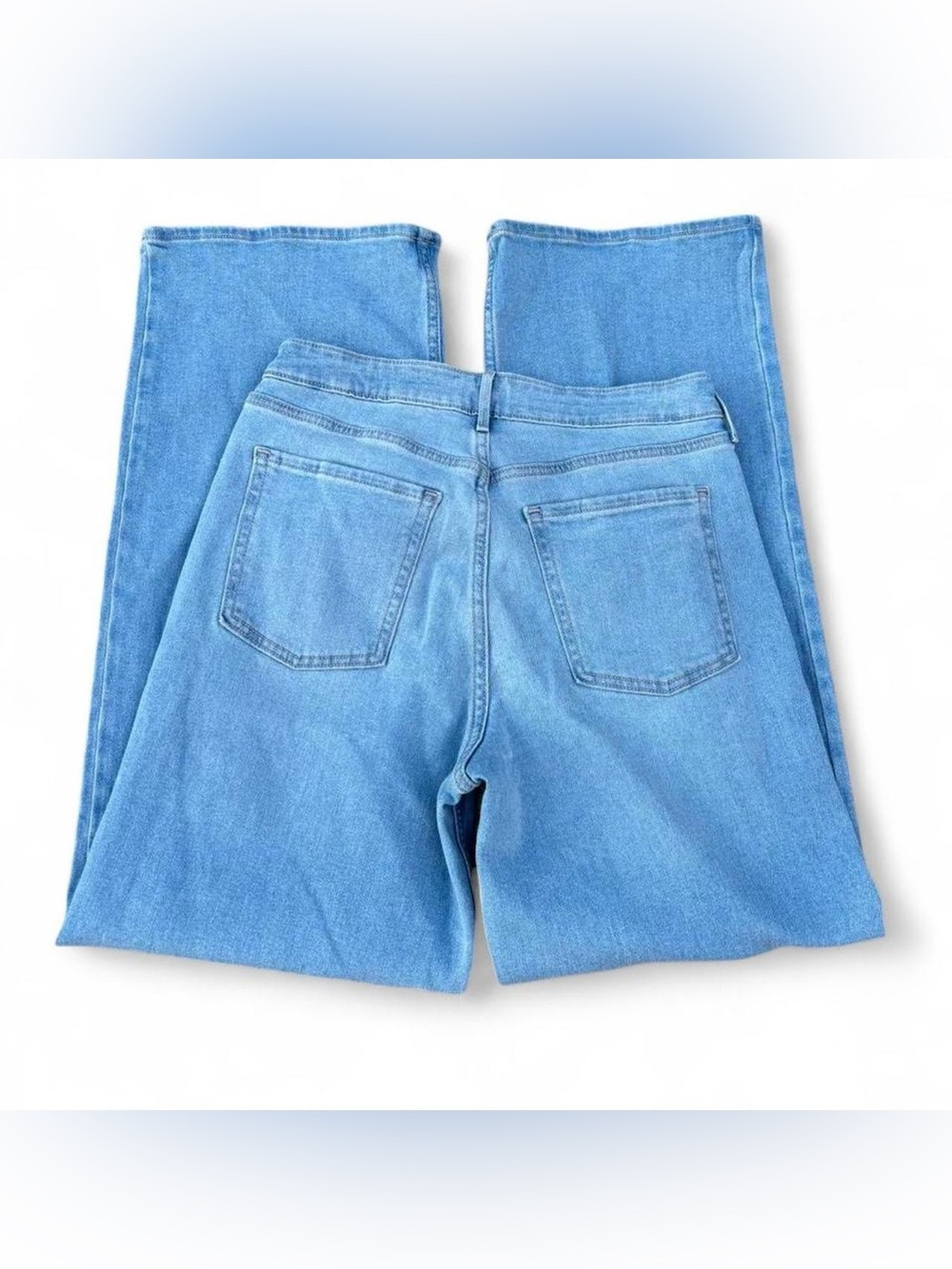 Old Navy Light Blue Women’s Classic Straight Jeans